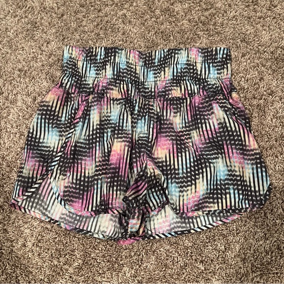 Free people high waist running shorts - Picture 2 of 4